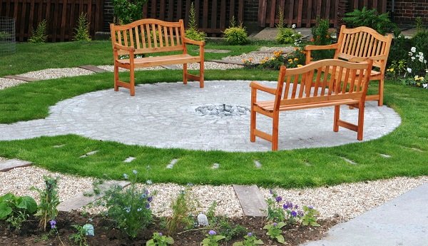Three Bridges Primary School - central seating area Three Bridges Primary School - central seating area